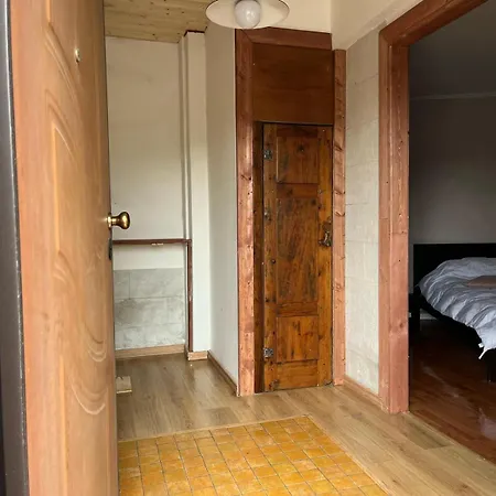 Bed & Breakfast S'intrada *